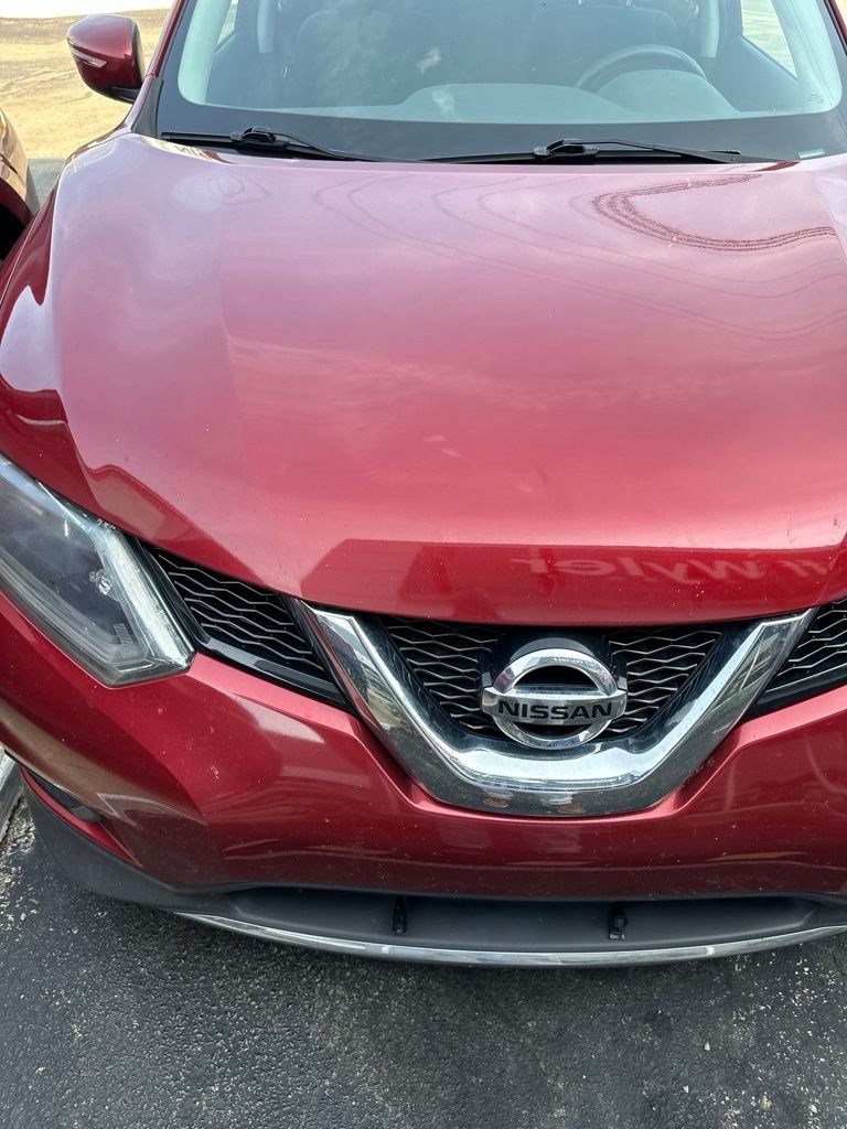 Used 2014 Nissan Rogue S AWD/4WD image 2