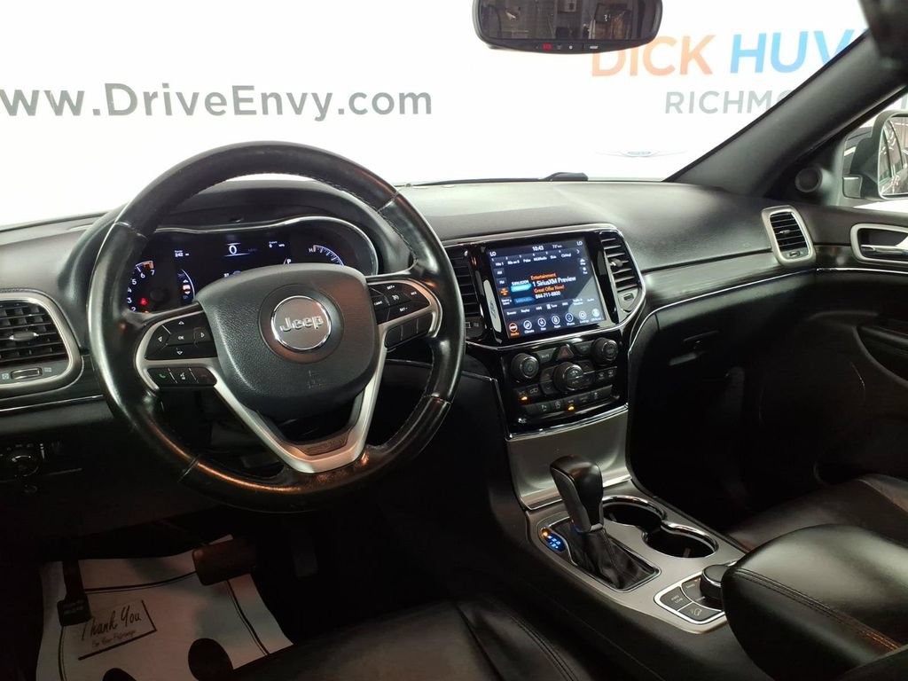 Used 2020 Jeep Grand Cherokee Limited AWD/4WD image 12