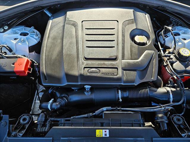 Used 2020 Land Rover Range Rover Velar R-Dynamic S image 22