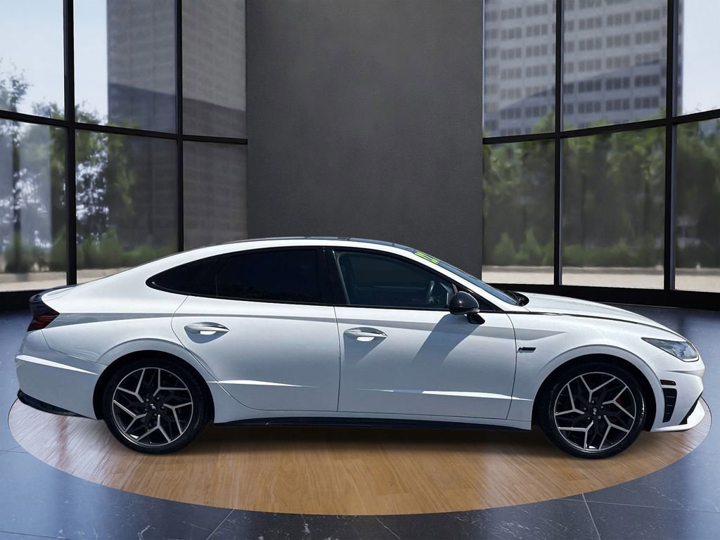 Used 2022 Hyundai Sonata N Line image 2