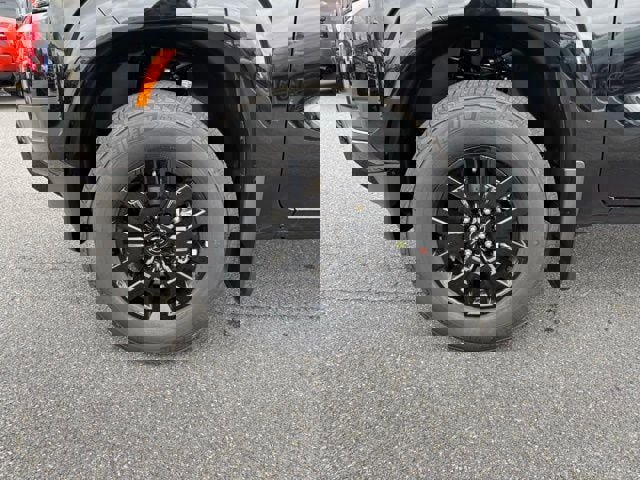 New 2026 Nissan Frontier SV w/ All-Weather Content Package image 9