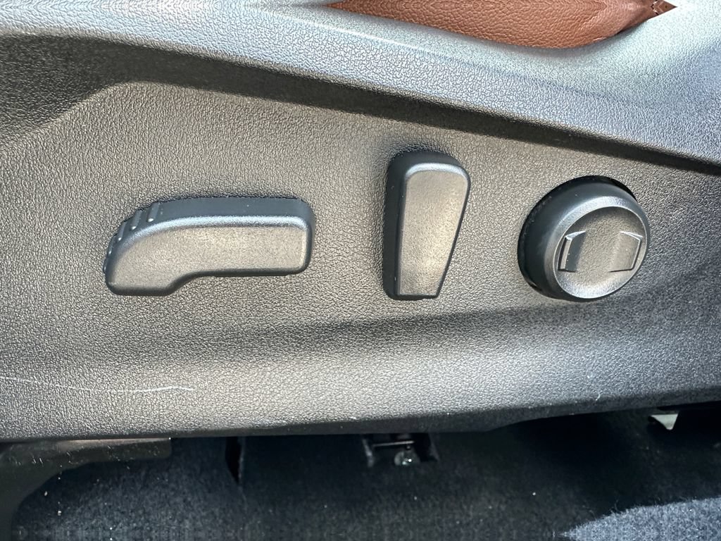 Used 2019 Subaru Forester Touring AWD/4WD image 7