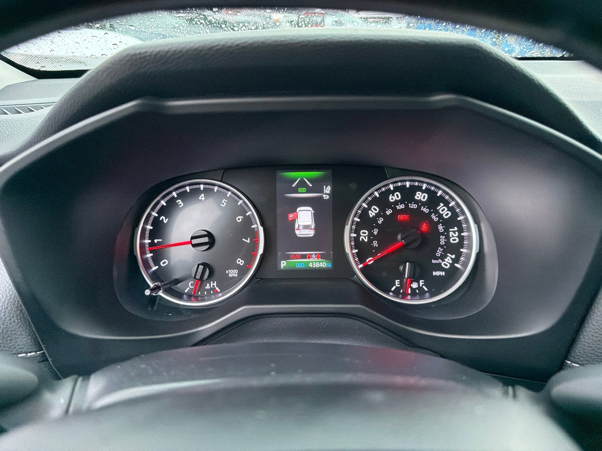 Used 2022 Toyota RAV4 LE FWD image 28