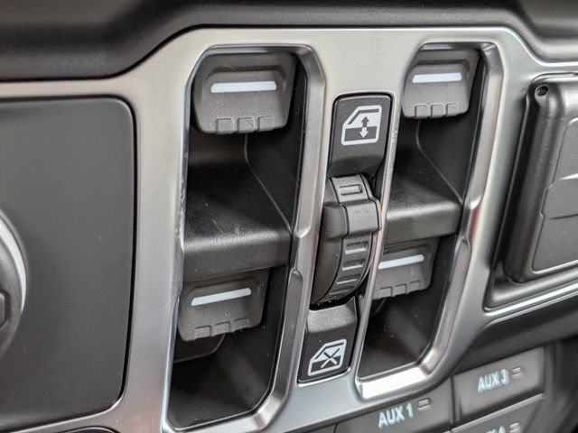New 2026 Jeep Gladiator Sport AWD/4WD image 22