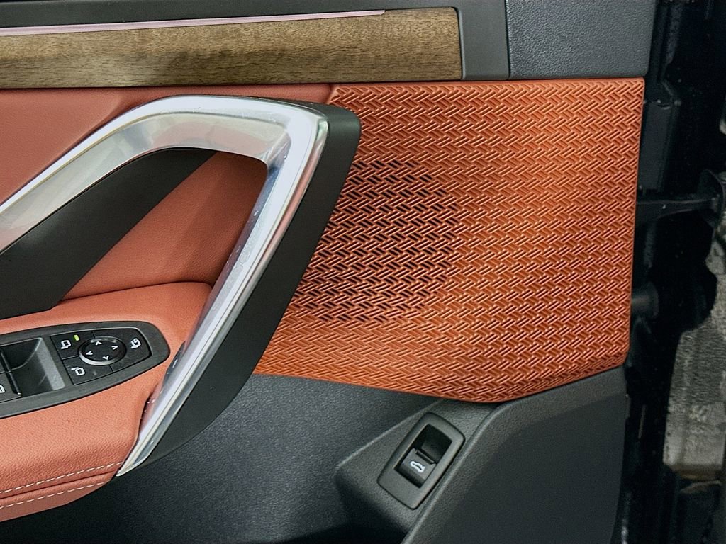 New 2026 BMW X1 xDrive28i w/ Technology Package image 25