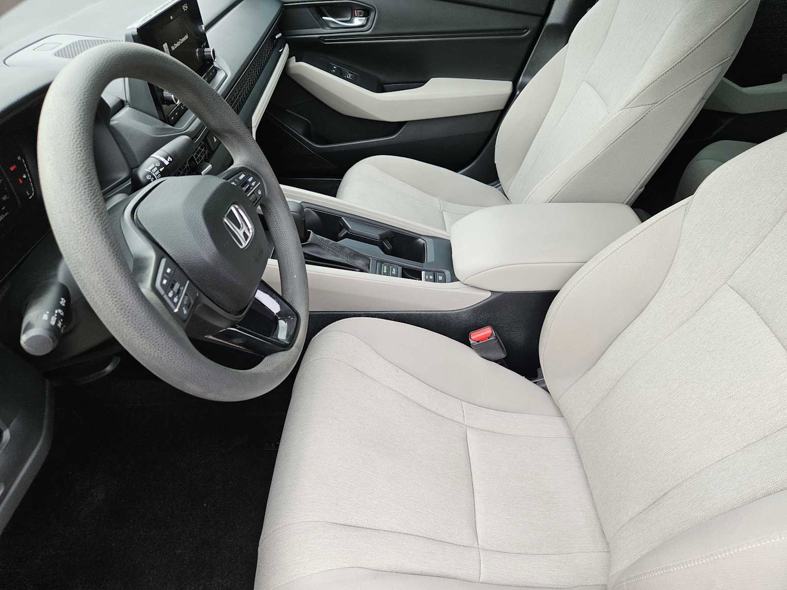 Used 2023 Honda Accord EX image 12