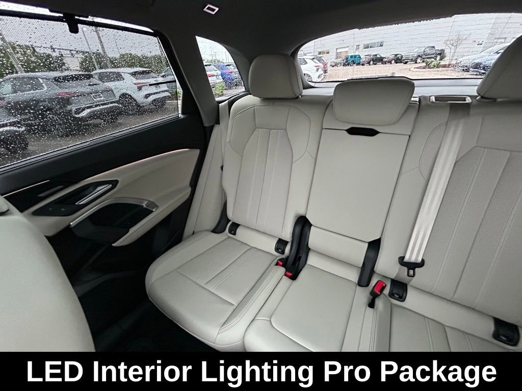 Used 2025 Audi Q5 Premium Plus w/ Premium Plus image 13