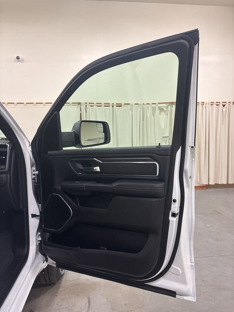 New 2026 RAM 1500 Laramie w/ Sport Appearance Package image 32