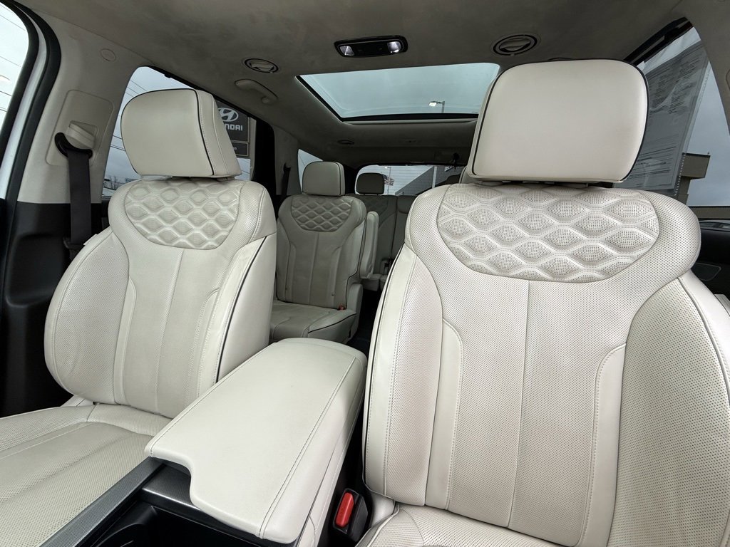 Certified 2021 Hyundai Palisade Calligraphy w/ Winter Package image 15
