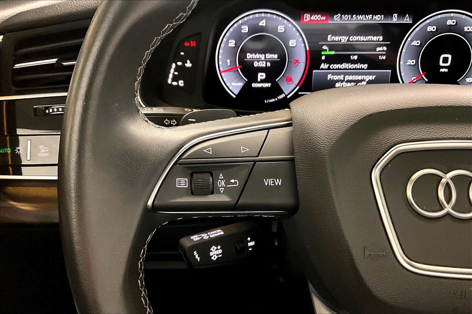 Used 2023 Audi Q8 Prestige AWD/4WD image 24