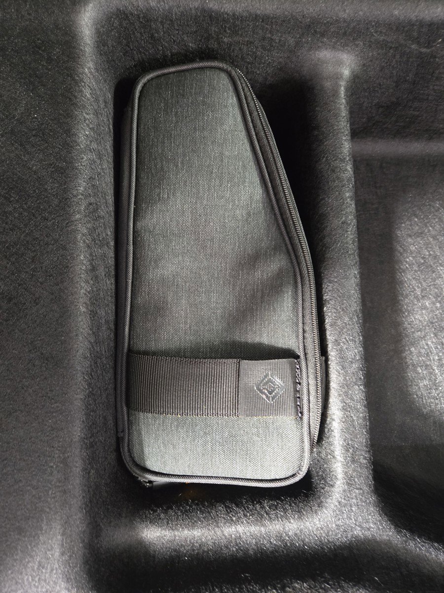 Used 2024 Rivian R1S Adventure AWD/4WD image 34