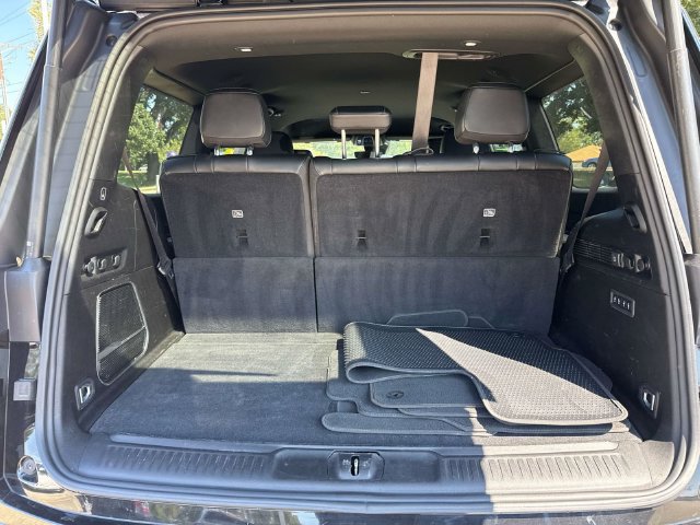 Used 2022 Jeep Wagoneer Series II w/ Flexible Seating Group RWD image 12