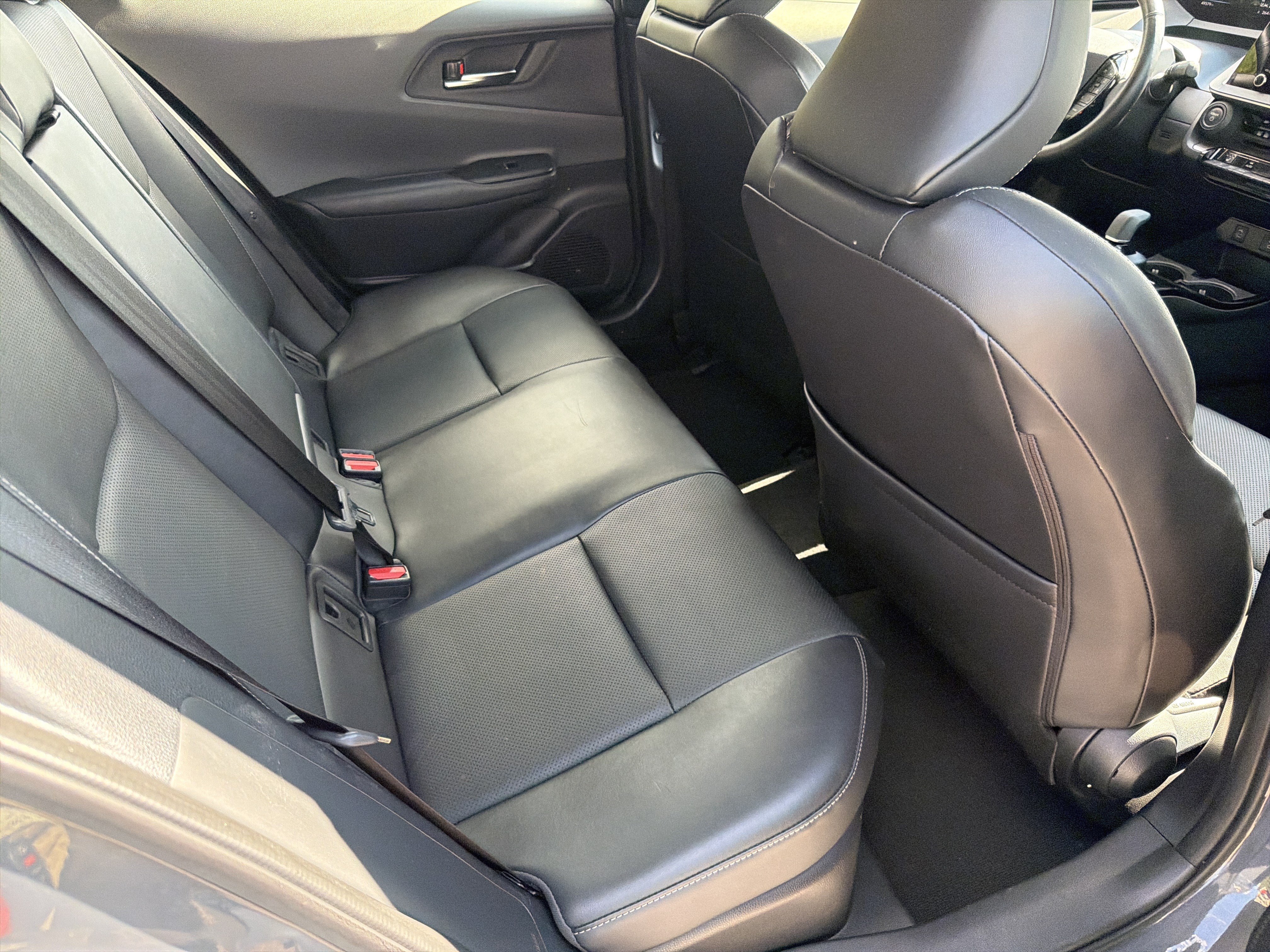 Certified 2024 Toyota Prius XLE AWD/4WD image 26