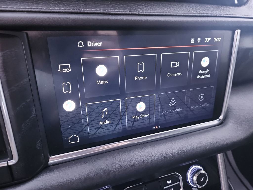 Used 2022 GMC Yukon XL Denali AWD/4WD image 16