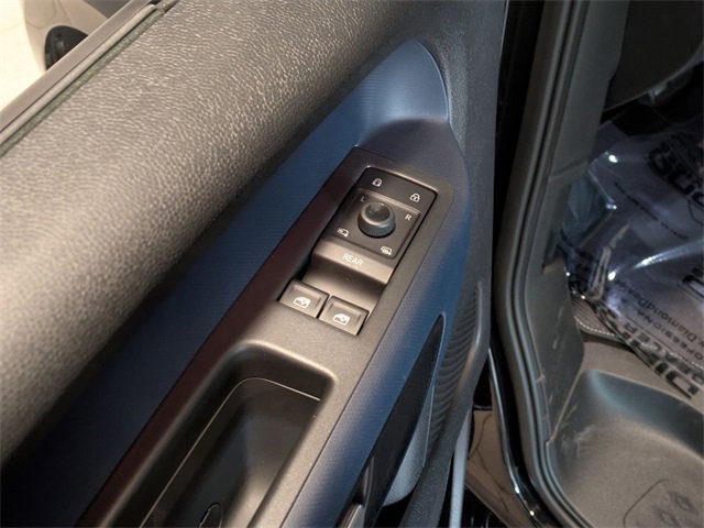 New 2025 Volkswagen ID. Buzz Pro S image 5