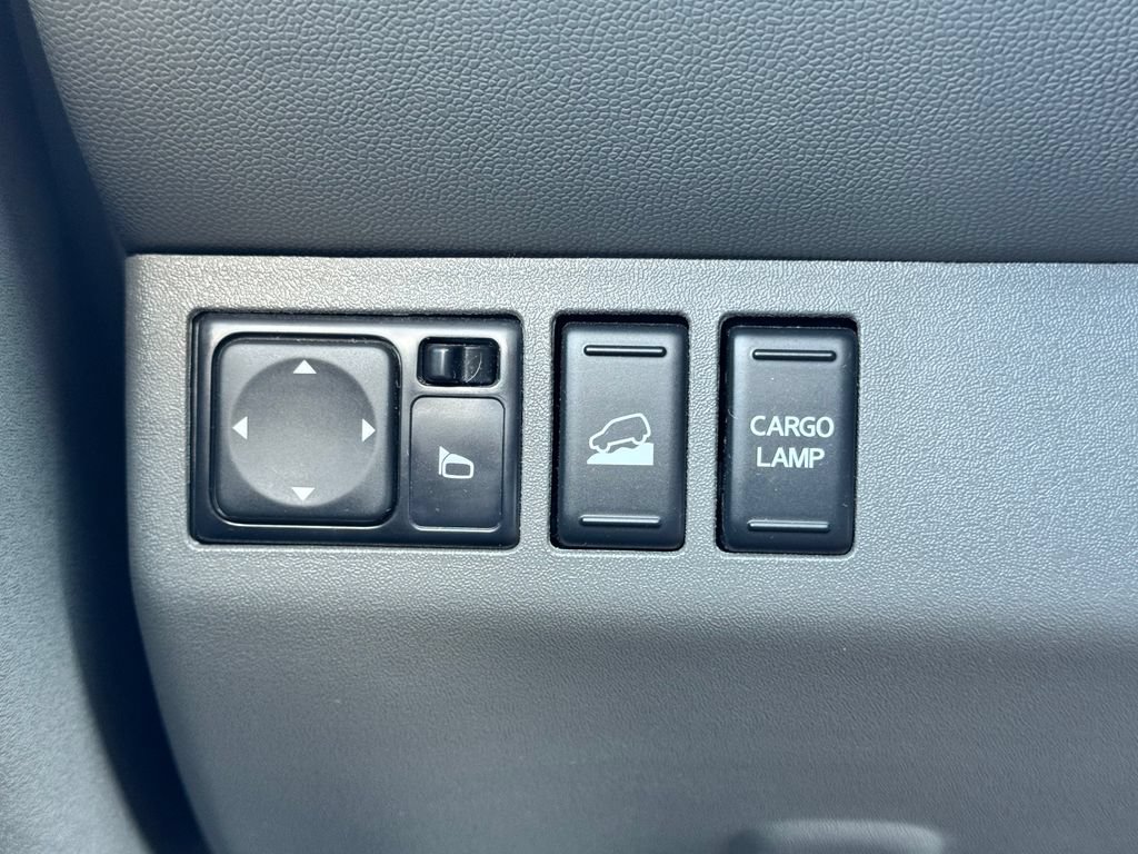 Used 2021 Nissan Frontier SV AWD/4WD image 29