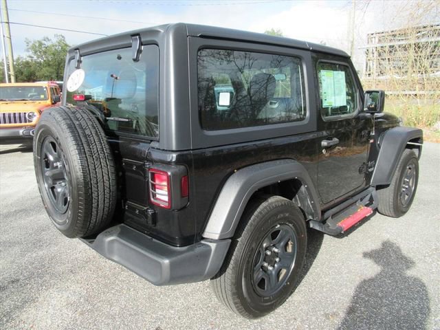 Used 2021 Jeep Wrangler Sport image 7