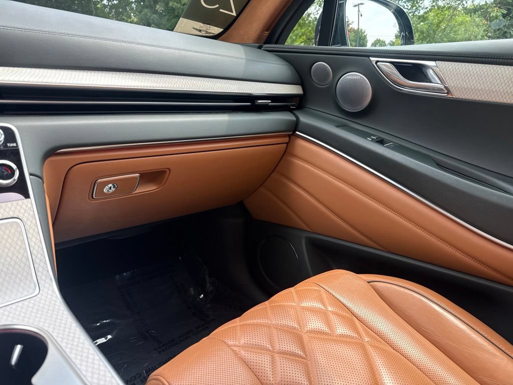 Certified 2025 Genesis GV80 3.5T Prestige AWD/4WD image 24