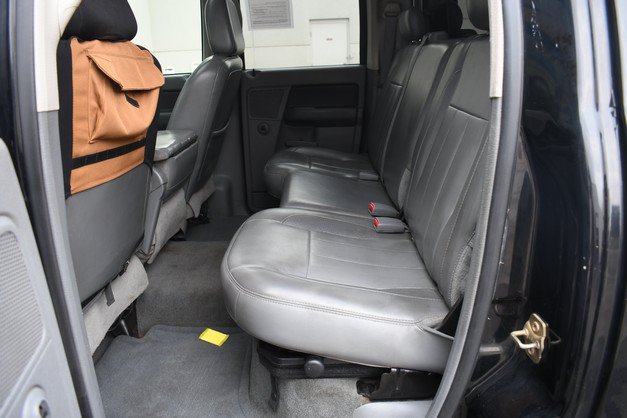 Used 2006 Dodge Ram 2500 Truck Laramie AWD/4WD image 23