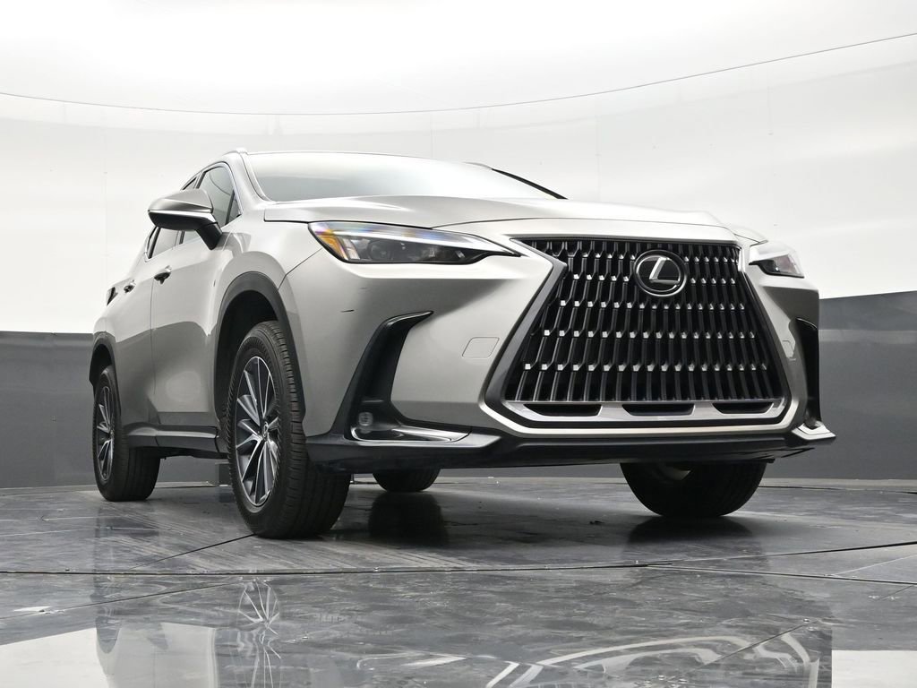 Used 2024 Lexus NX 250 FWD w/ Towing Package (2000 Lbs) image 26