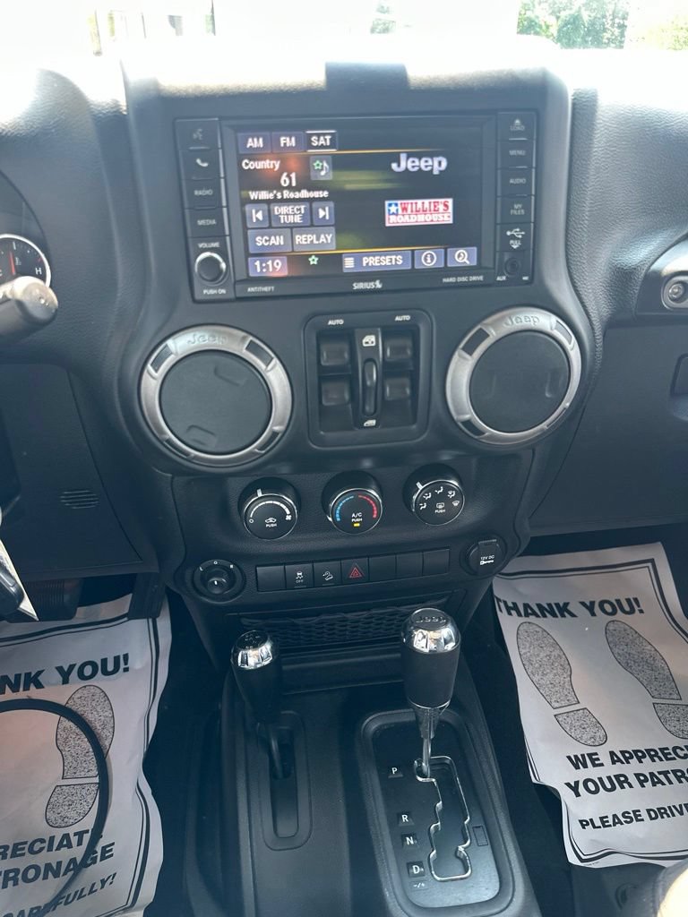 Used 2017 Jeep Wrangler Unlimited Sport AWD/4WD image 10