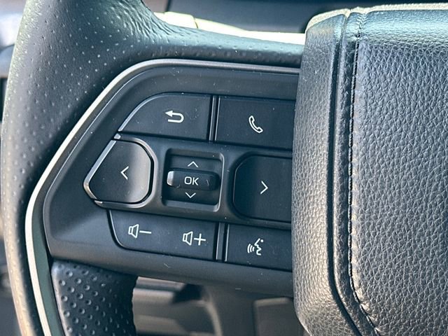 Used 2025 Toyota 4Runner SR5 RWD image 21