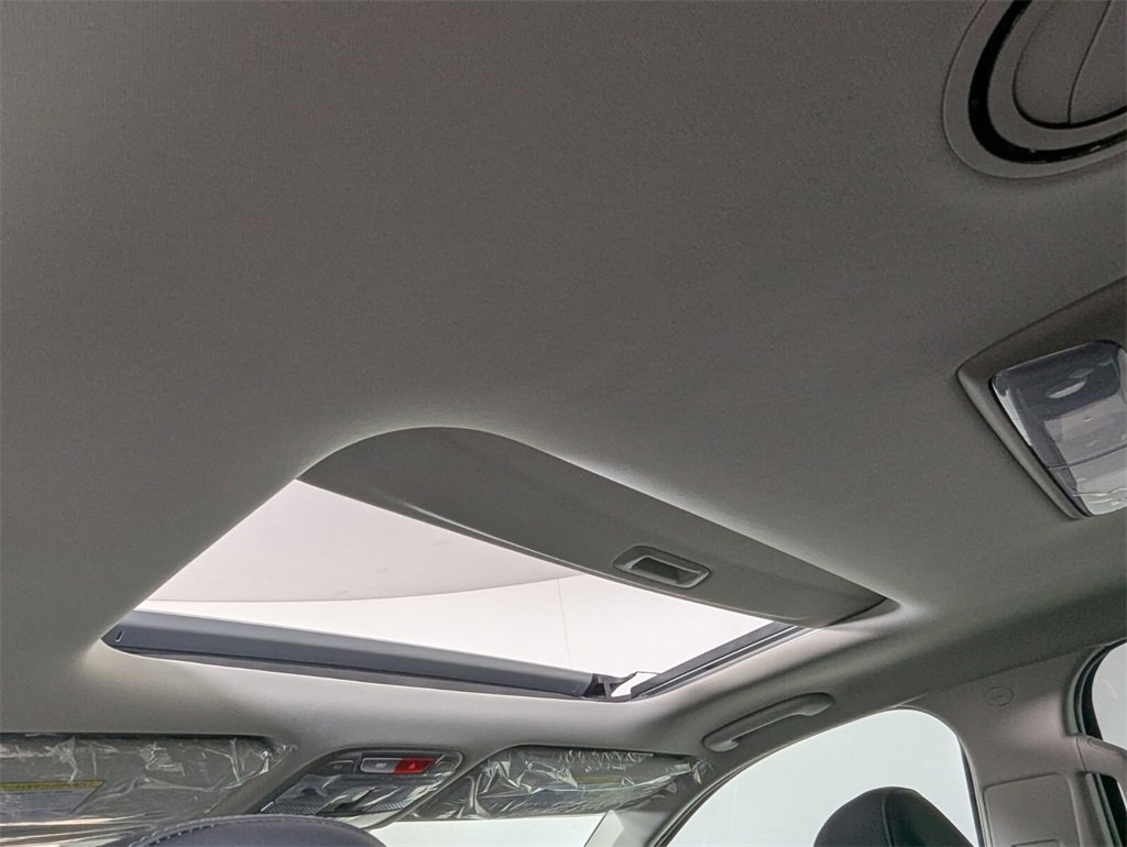 New 2025 Kia Telluride S image 25