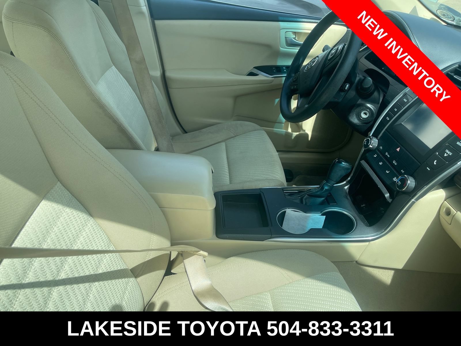 Used 2015 Toyota Camry LE FWD image 10