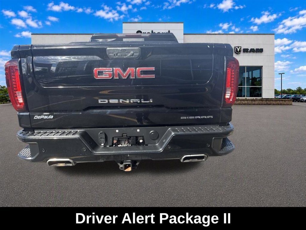 Used 2021 GMC Sierra 1500 Denali w/ Driver Alert Package II AWD/4WD image 4