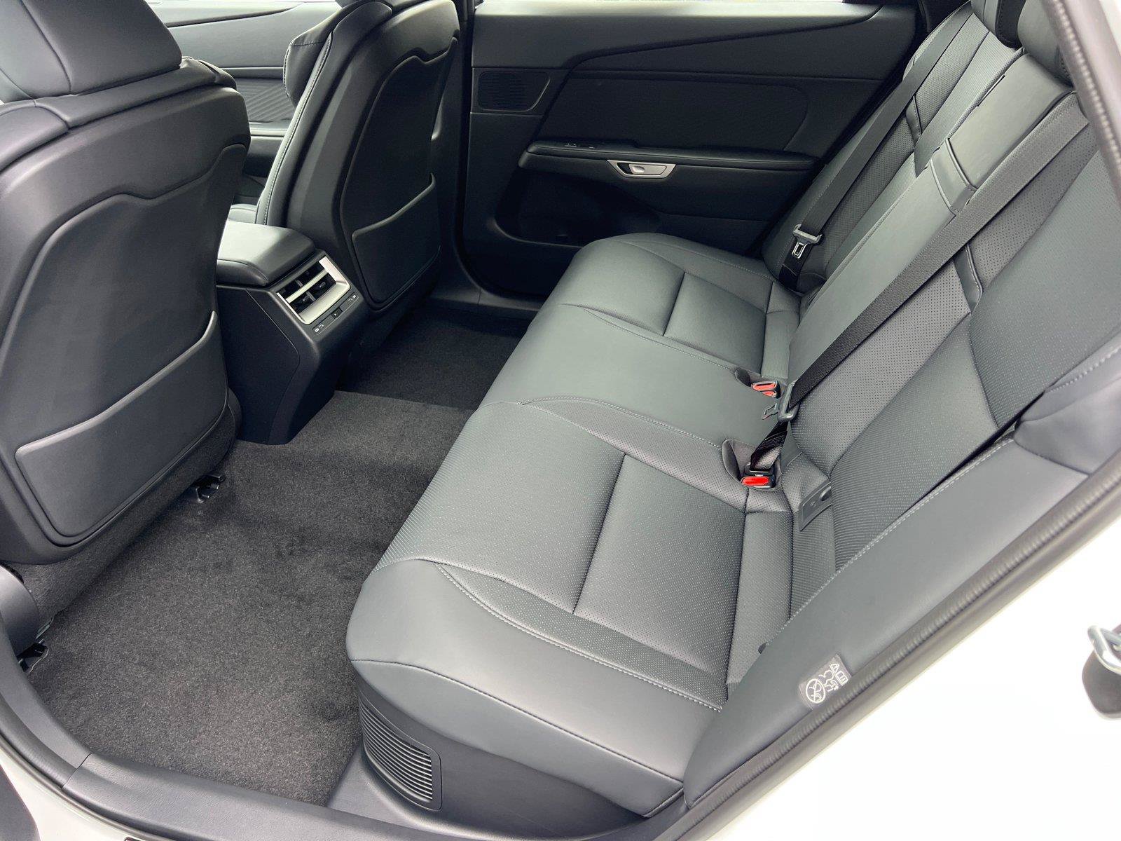 New 2026 Lexus ES 350h FWD image 14