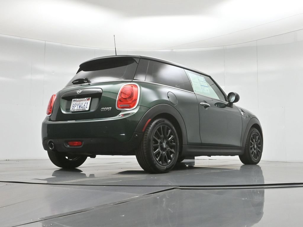 Used 2019 MINI Cooper 2-Door Hardtop image 48