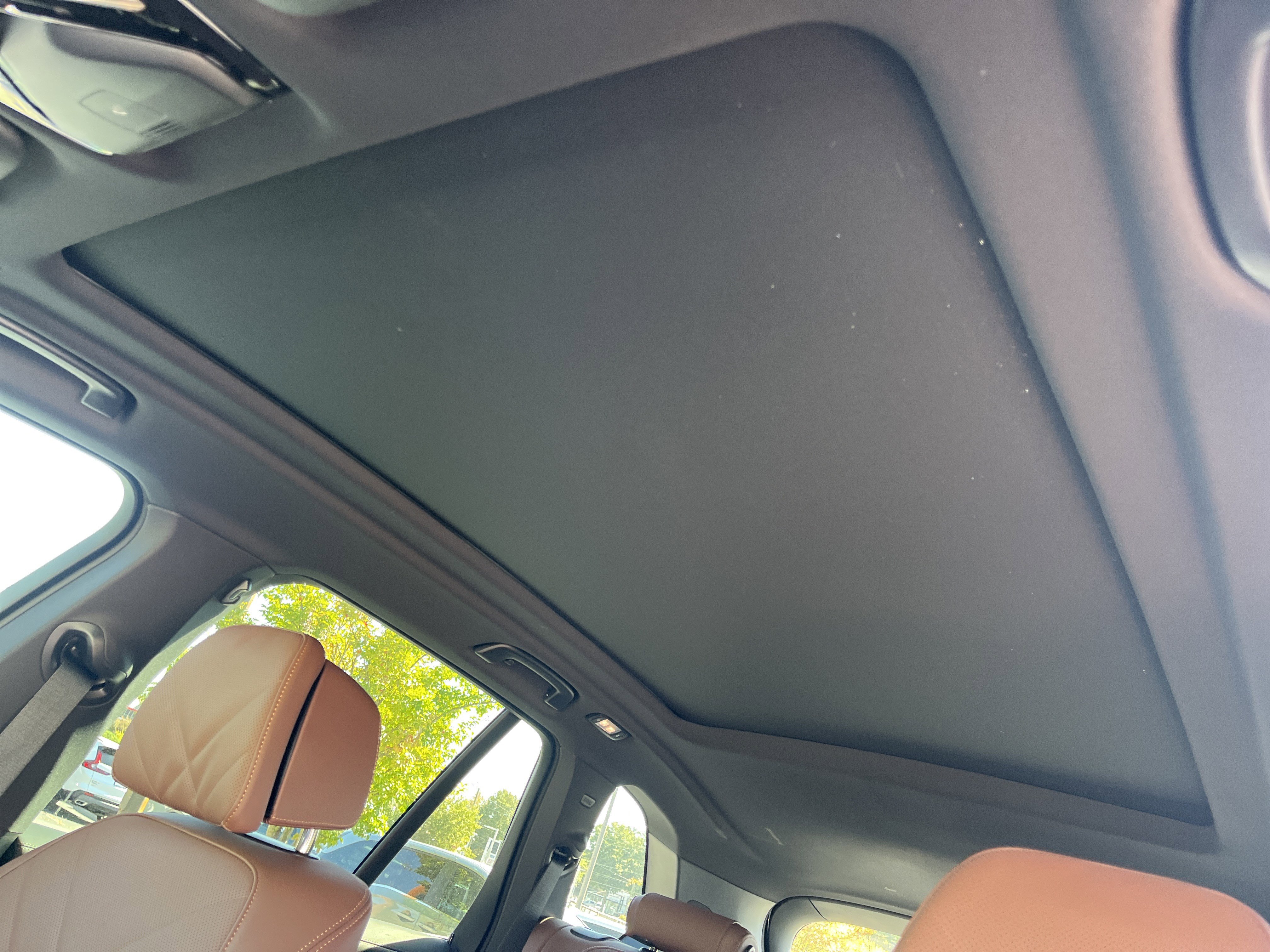 New 2026 BMW X5 xDrive50e w/ M Sport Package AWD/4WD image 17