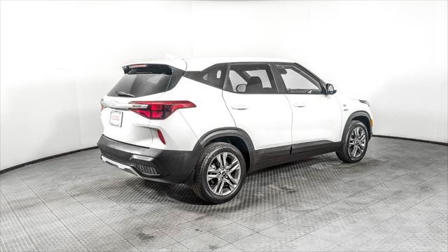 Used 2022 Kia Seltos LX AWD/4WD image 8