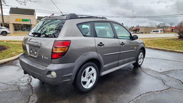 Used 2004 Pontiac Vibe w/ Moon And Tunes Value Package image 3