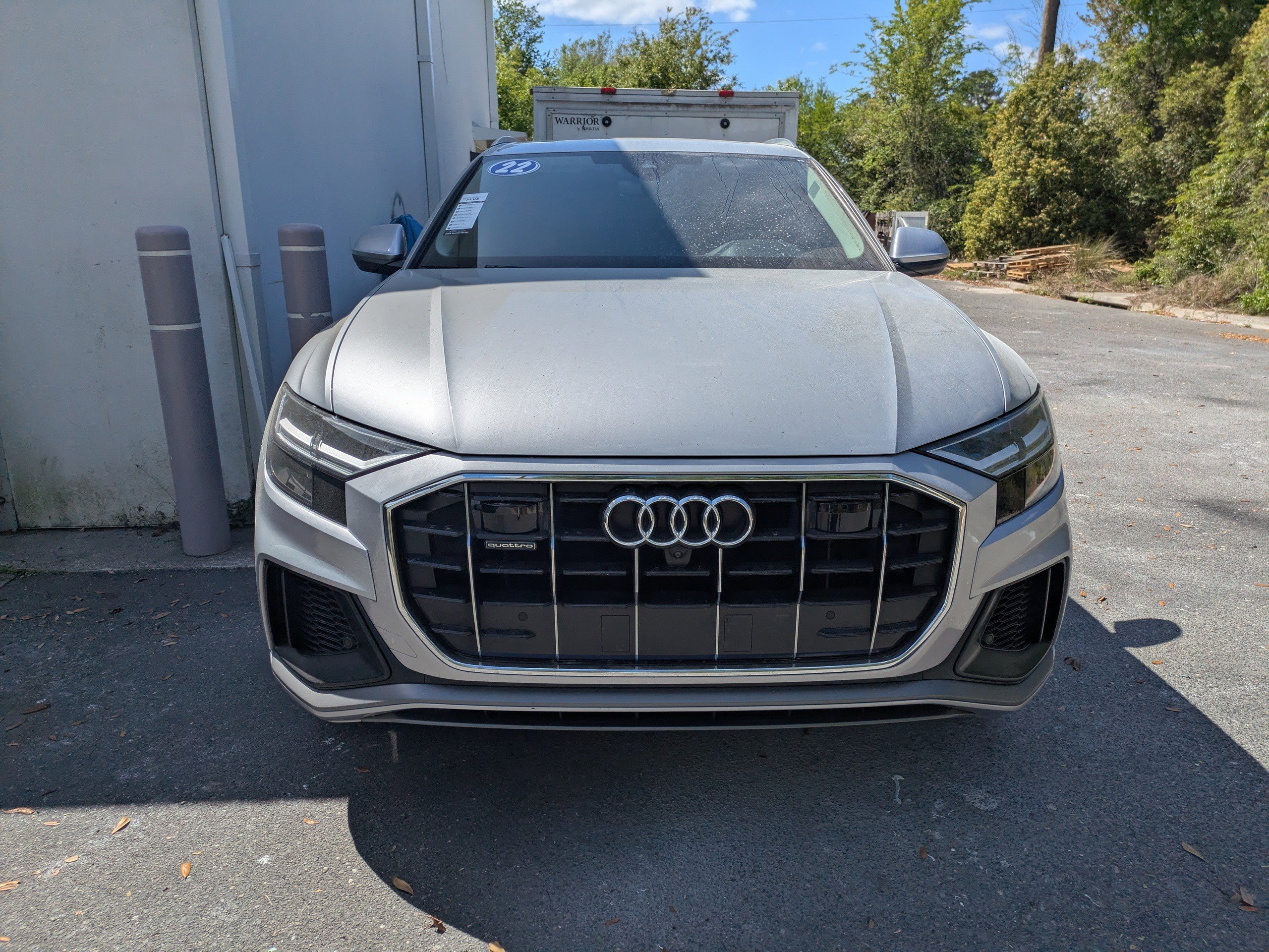 Used 2022 Audi Q8 Premium Plus AWD/4WD image 2