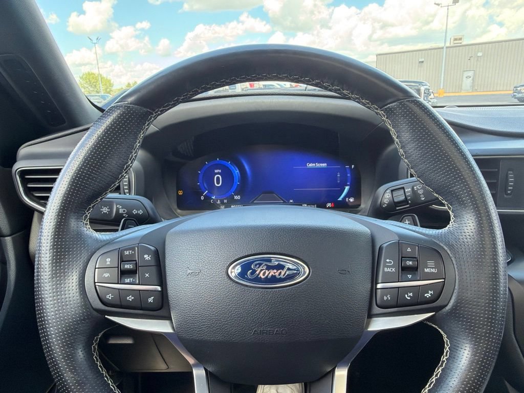 Used 2020 Ford Explorer ST w/ ST Street Pack AWD/4WD image 17