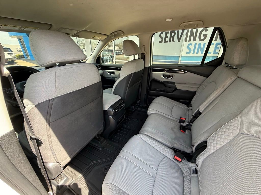 Used 2023 Honda Pilot LX image 29