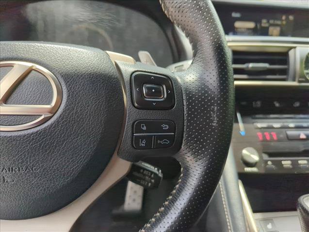 Used 2017 Lexus IS 200t F Sport w/ F Sport Package RWD image 18