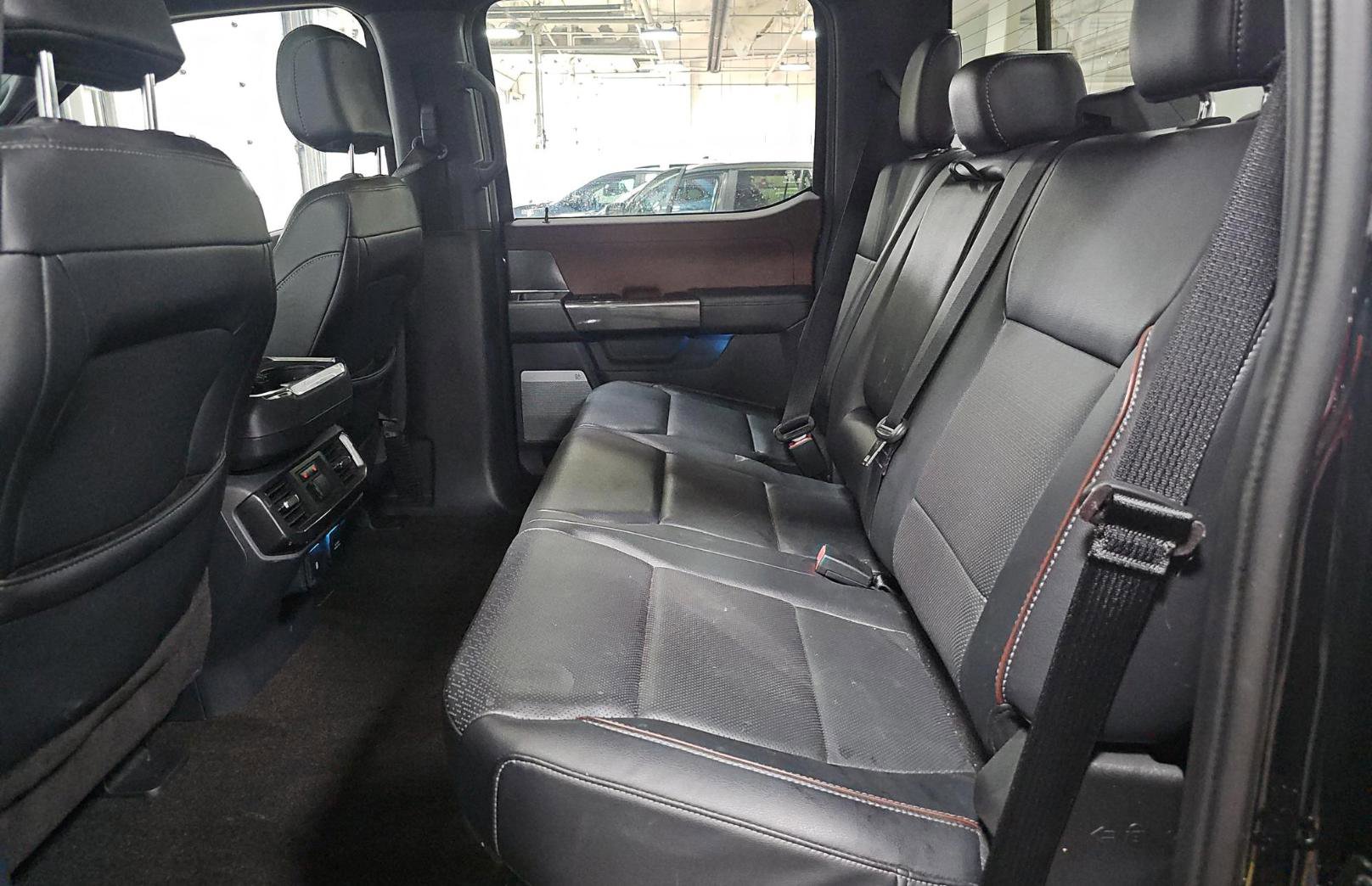 Used 2022 Ford F150 Lariat w/ Equipment Group 502A High image 18