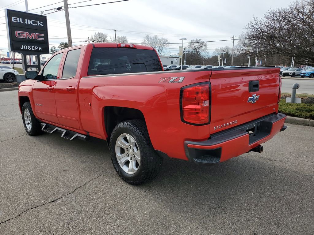 Used 2018 Chevrolet Silverado 1500 LT w/ All Star Edition image 3
