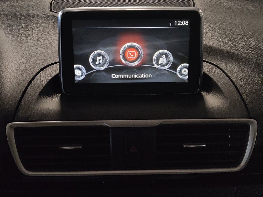 Used 2015 MAZDA MAZDA3 i Sport image 25