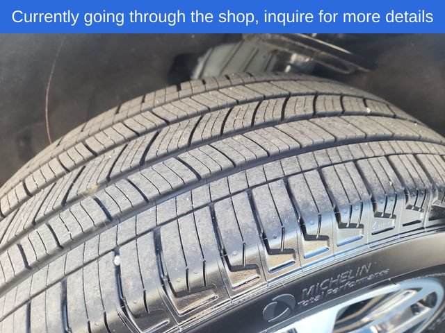 Used 2025 Ford Explorer ST-Line AWD/4WD image 27