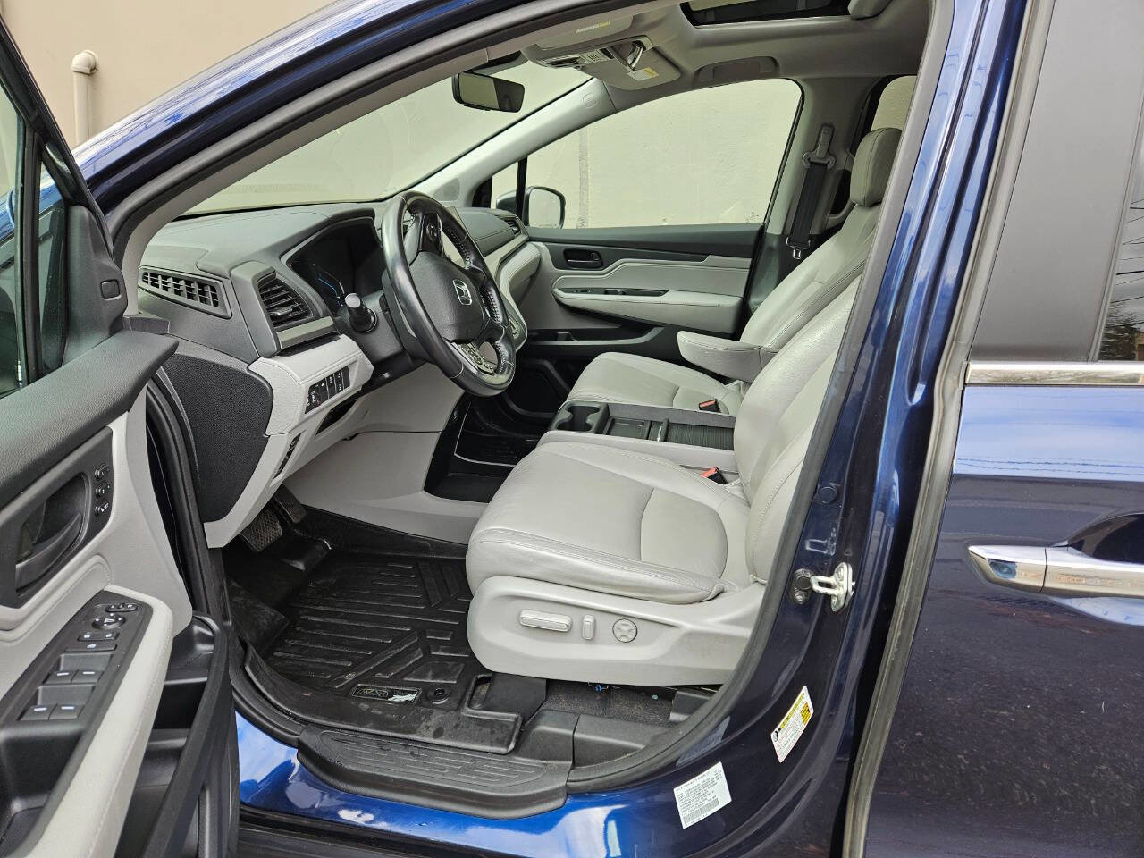 Used 2018 Honda Odyssey EX-L image 8