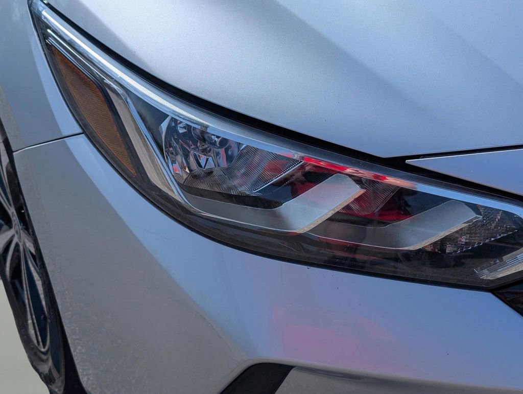 Used 2020 Nissan Sentra SV image 9