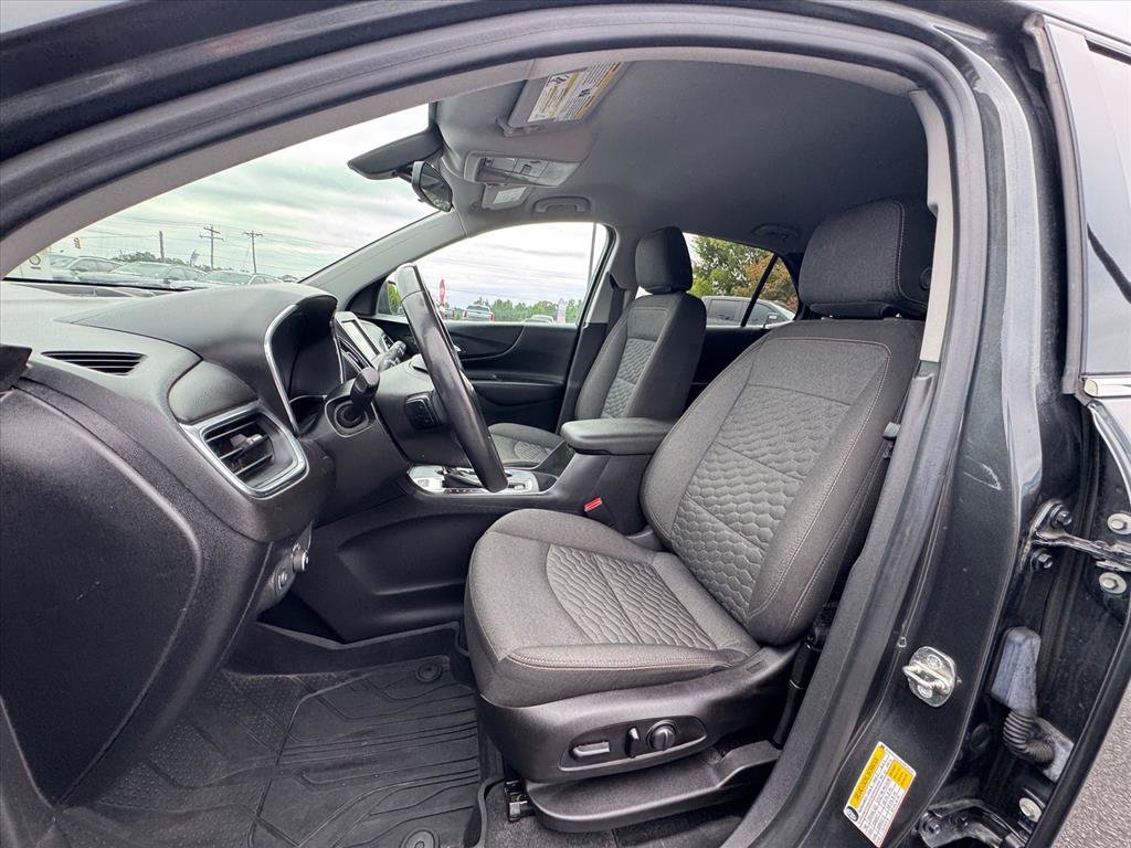 Used 2019 Chevrolet Equinox LT AWD/4WD image 17