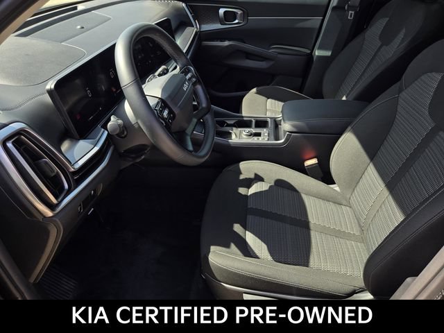 Certified 2026 Kia Sorento LX FWD image 19