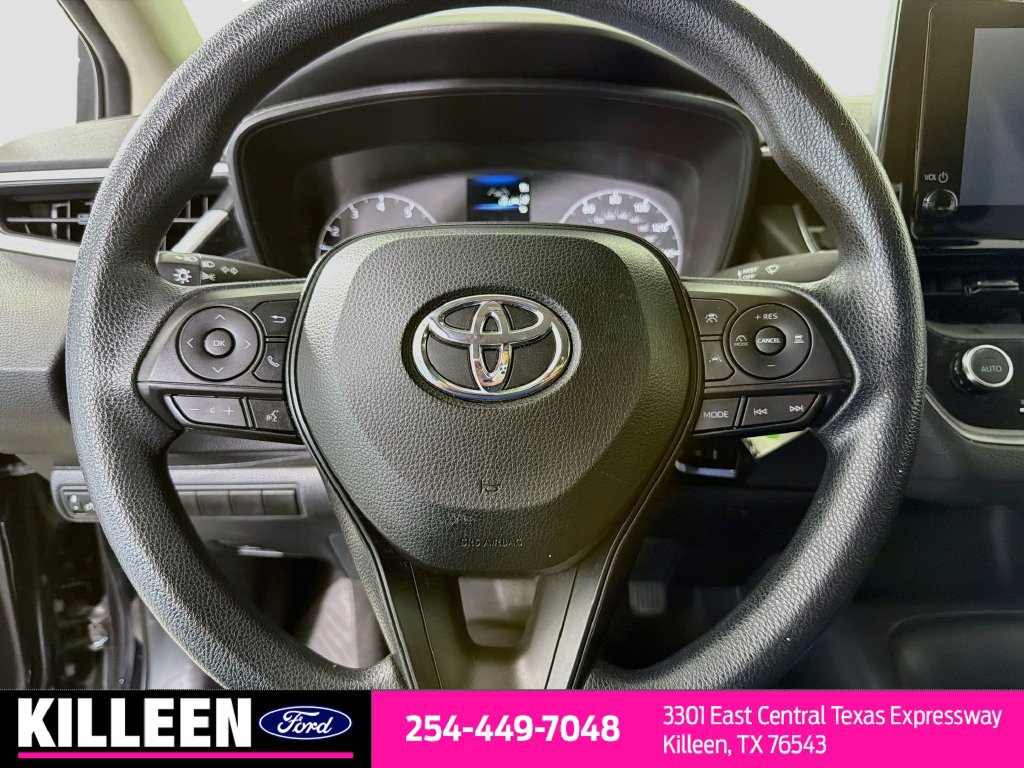 Used 2023 Toyota Corolla LE FWD image 11