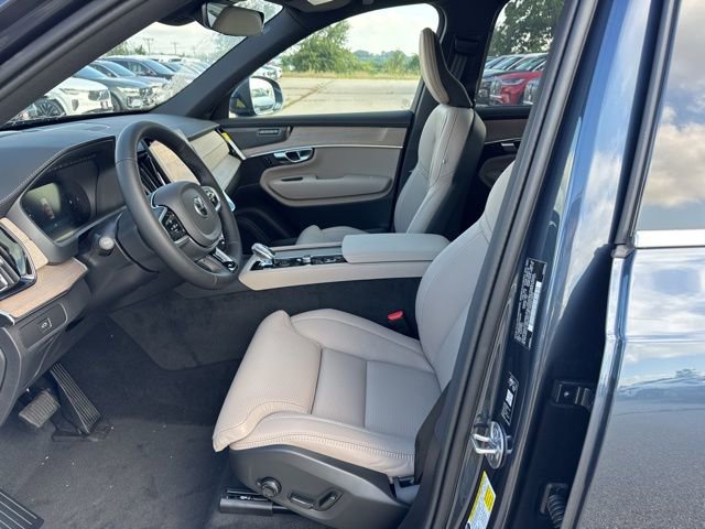 New 2026 Volvo XC90 B6 Ultra w/ Protection Package Premier image 9