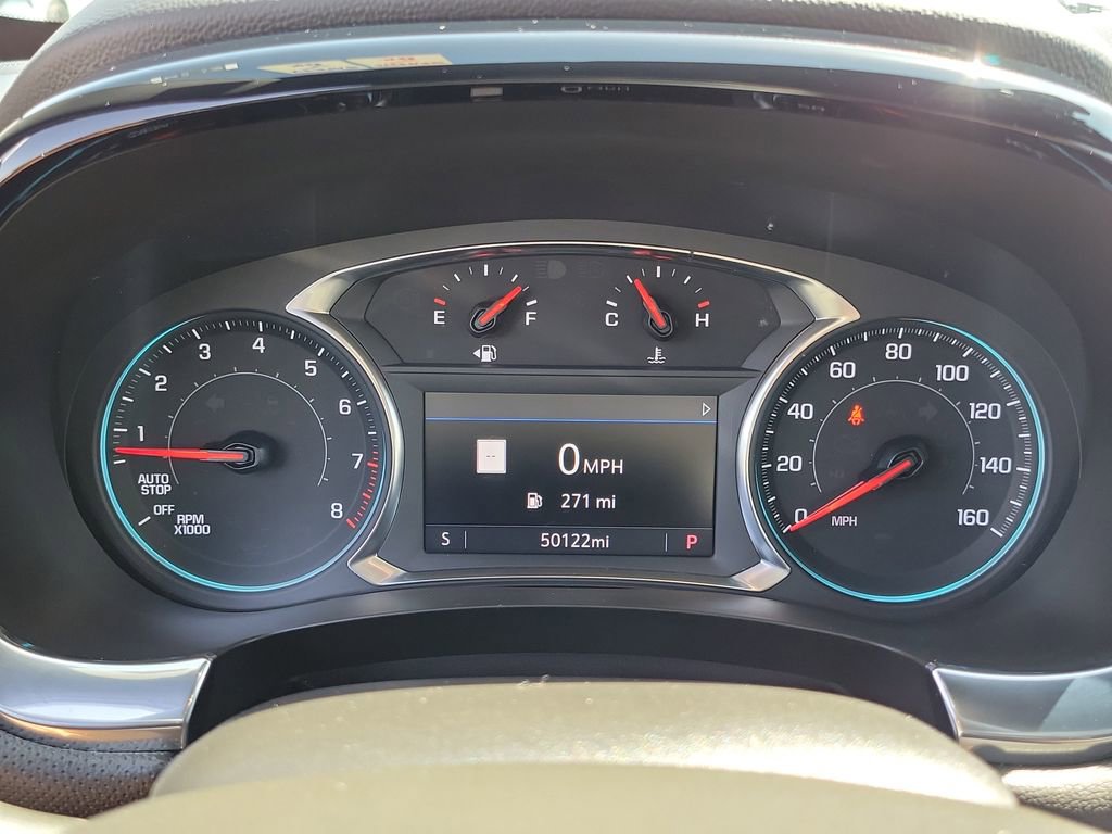 Used 2023 Chevrolet Traverse RS w/ LPO, Floor Liner Package FWD image 9