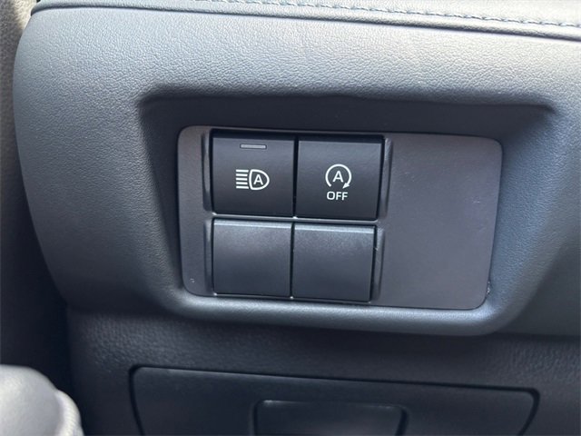 Used 2023 Toyota Highlander LE image 18